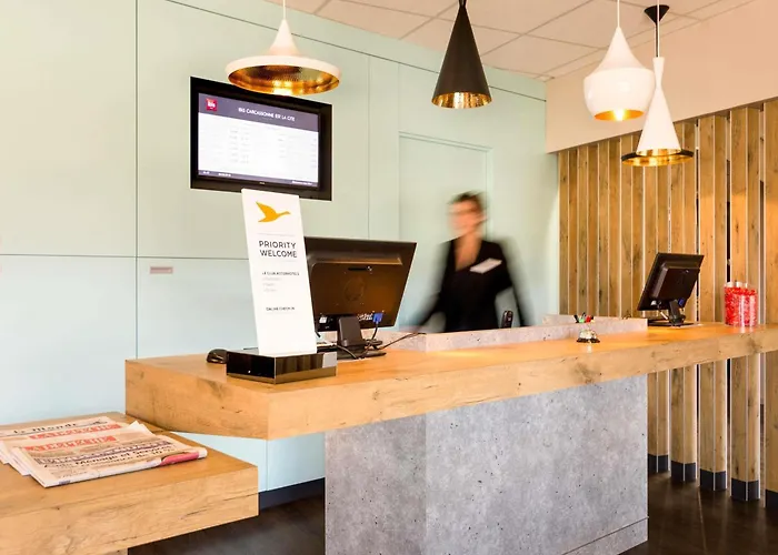 Ibis Carcassonne Est La Cite