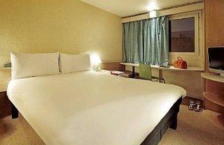 Ibis Est La Cité Hotel